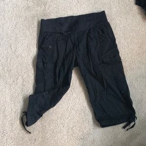 Maternity cargo shorts